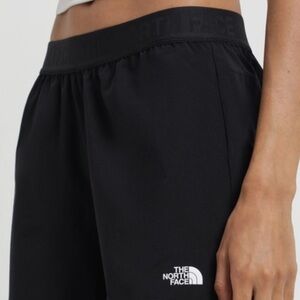 The North Face Wander Shorts